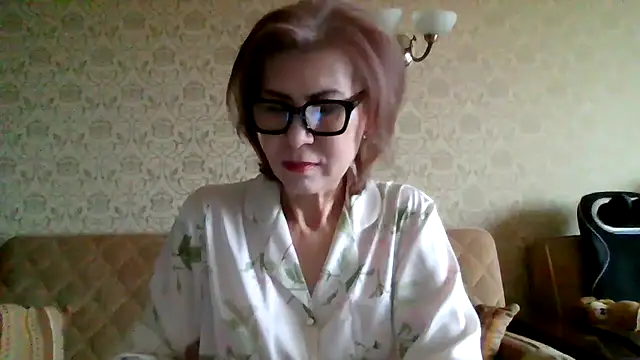 Snapshot of Elegant00Lady chatting on 04/24/26, 03:09 Elegant00Lady online show from 04/24/26, 03:09