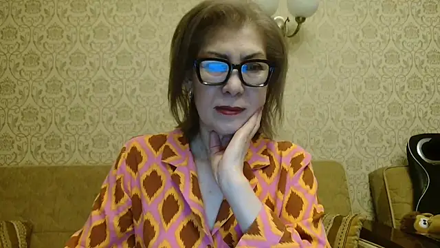 Snapshot of Elegant00Lady chatting on 04/24/26, 04:53 Elegant00Lady online show from 04/24/26, 04:53