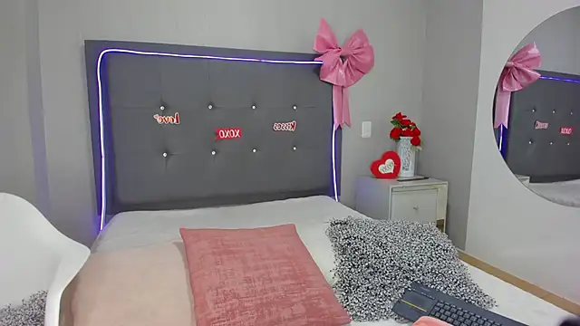 emma lye online show from 03/13/26, 09:21