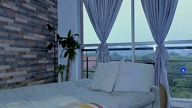 Snapshot of zaiin_diesel chatting on 12/07/24, 11:18 zaiin diesel online show from 12/07/24, 11:18