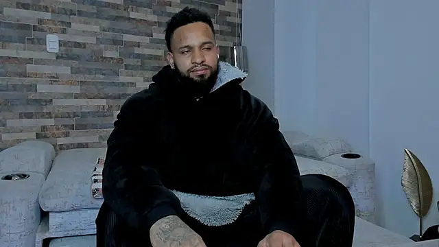 Snapshot of zaiin_diesel chatting on 03/16/25, 10:11 zaiin diesel online show from 03/16/25, 10:11