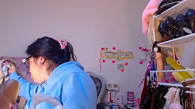 lanaqueen699 online show from 06/02/26, 12:29