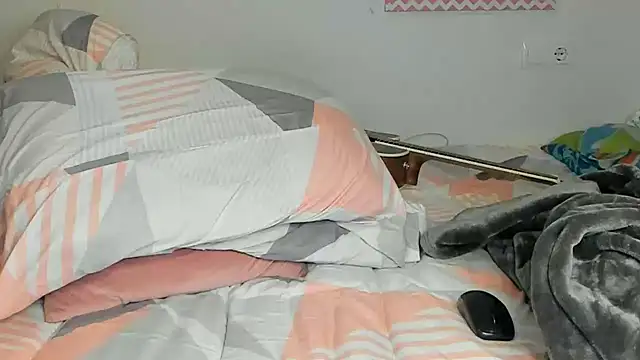 Ama music online show from 01/18/25, 04:10