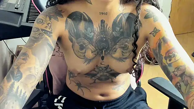 Ama music online show from 10/17/25, 10:07