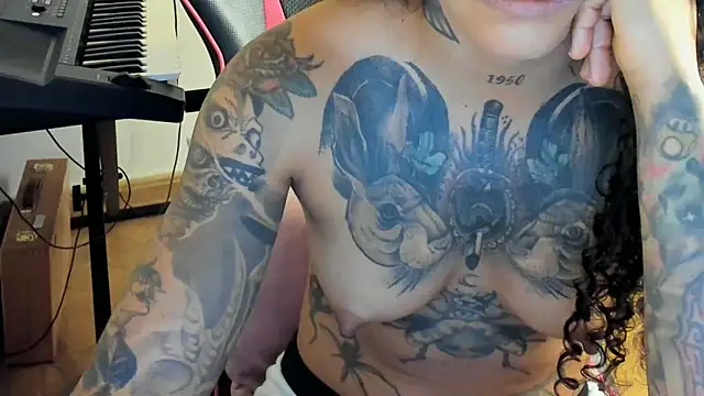 Ama music online show from 10/18/25, 11:44