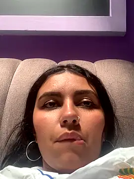 Larabrooks online show from 10/07/25, 05:43