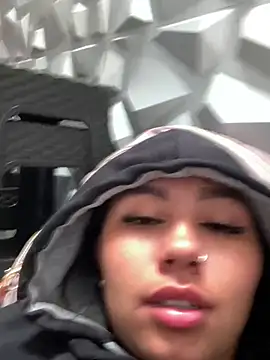 Larabrooks online show from 02/17/26, 05:19