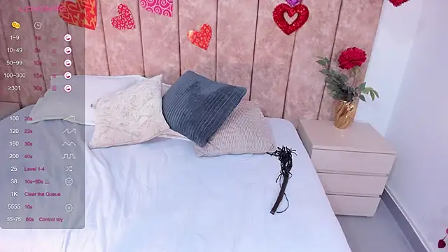 Katrina baurii online show from 02/19/25, 04:11