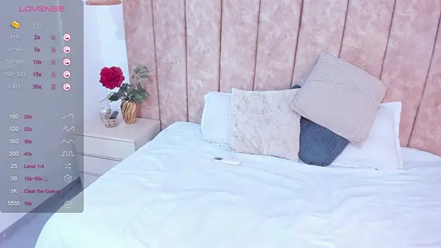 Katrina baurii online show from 03/19/25, 04:13