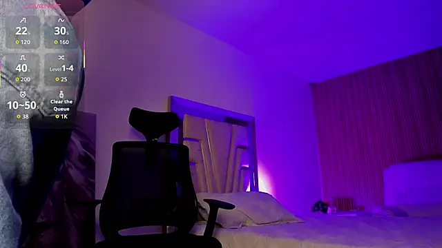 Melany Luv online show from 11/02/25, 08:22