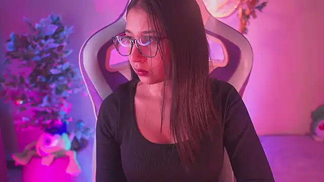 Sunny flower  online show from 02/27/26, 02:00