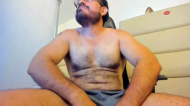 SbasTone Muscle online show from 11/24/25, 03:01