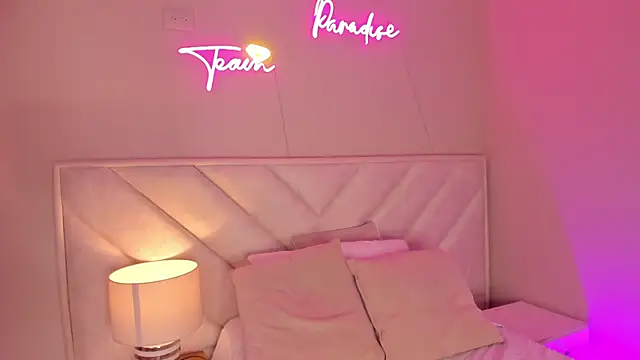  angela x online show from 02/11/25, 06:01