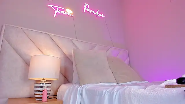  angela x online show from 02/22/25, 03:03