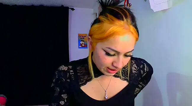 lucycherry   online show from 12/13/24, 12:20