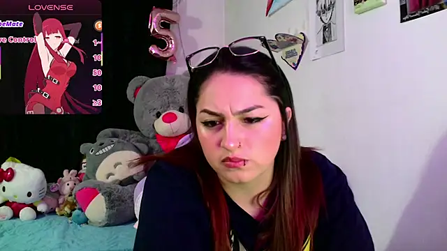 lucycherry   online show from 01/13/26, 07:57