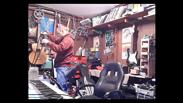 Snapshot of itsjameswebbscope chatting on 03/19/25, 08:23 itsjameswebbscope online show from 03/19/25, 08:23