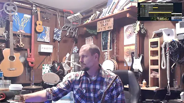 Snapshot of itsjameswebbscope chatting on 10/27/25, 04:11 itsjameswebbscope online show from 10/27/25, 04:11