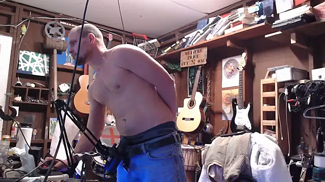 Snapshot of itsjameswebbscope chatting on 01/05/26, 05:27 itsjameswebbscope online show from 01/05/26, 05:27