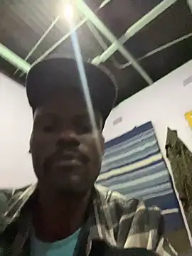 Snapshot of BringBackLostLover chatting on 10/09/25, 09:35 BringBackLostLover online show from 10/09/25, 09:35