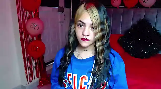 Violettasquirt online show from 02/20/25, 04:14