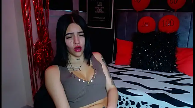 Violettasquirt online show from 03/03/25, 06:55