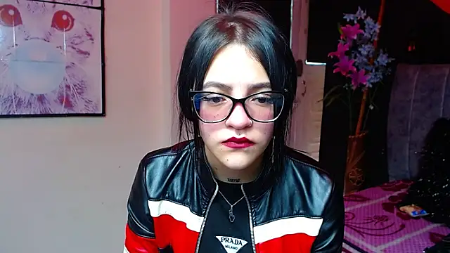 Violettasquirt online show from 11/07/25, 01:33