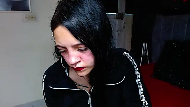 Violettasquirt online show from 02/11/26, 04:34