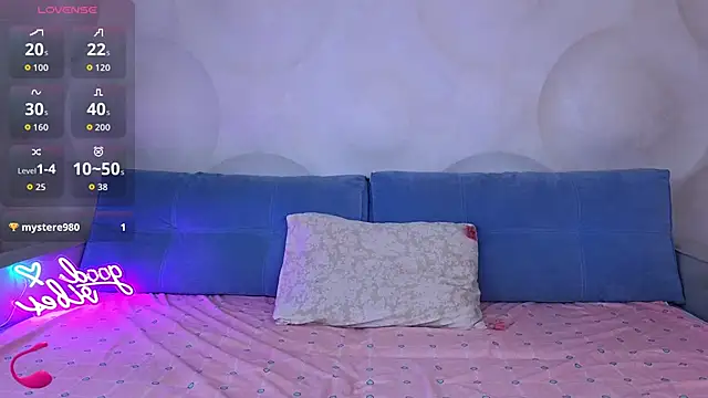 Snapshot of KisssAmmeli chatting on 10/04/25, 12:58 KisssAmmeli online show from 10/04/25, 12:58