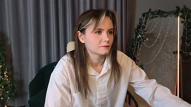 CiriRianonn online show from 01/16/26, 04:27