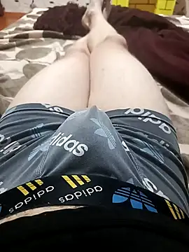 red red00 online show from 02/07/25, 02:37