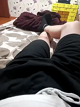 red red00 online show from 02/11/25, 07:16