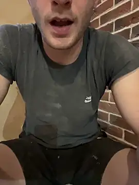 red red00 online show from 11/03/25, 01:34