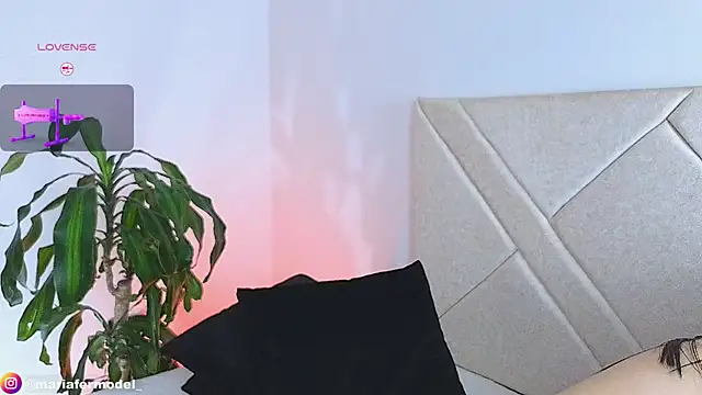 Snapshot of Mariafer05 chatting on 01/06/25, 07:13 Mariafer05 online show from 01/06/25, 07:13