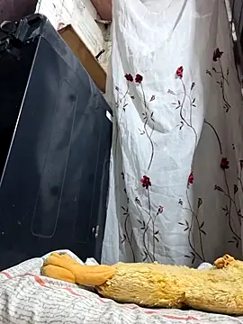 LunaDrago online show from 04/19/26, 10:58