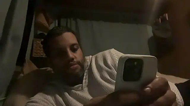 AbsolutMouuah online show from 10/27/25, 10:03