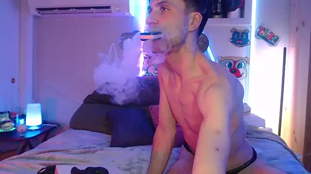 Funsizedshenanigans online show from 01/16/25, 08:11