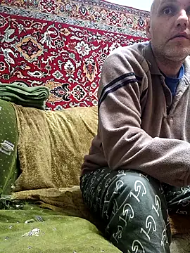 Pineapple04 online show from 04/14/26, 06:58