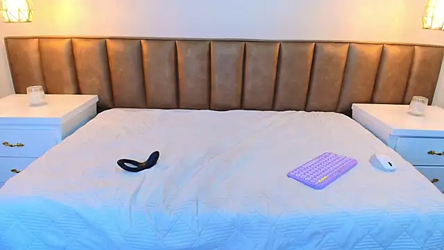 Snapshot of Ethan__Walker chatting on 03/08/25, 10:24 Ethan Walker online show from 03/08/25, 10:24