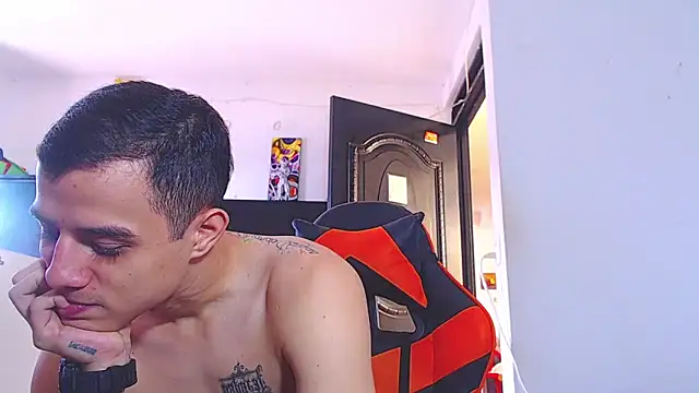 ADAM HOT online show from 03/02/26, 02:35