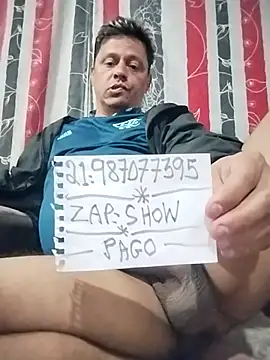 Snapshot of IgoramorimGG chatting on 10/22/25, 02:45 IgoramorimGG online show from 10/22/25, 02:45