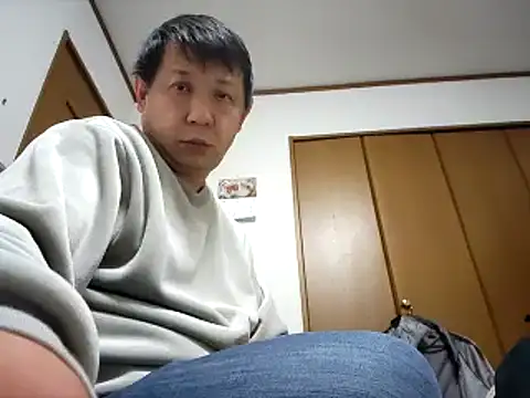 Snapshot of 07YUKIO chatting on 01/06/25, 09:19 07YUKIO online show from 01/06/25, 09:19