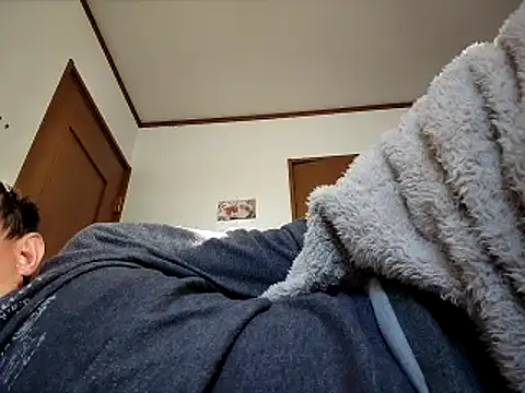 Snapshot of 07YUKIO chatting on 01/12/25, 11:04 07YUKIO online show from 01/12/25, 11:04