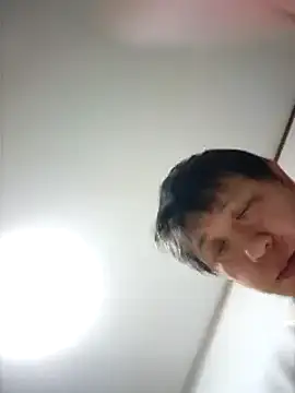 Snapshot of 07YUKIO chatting on 01/21/25, 08:43 07YUKIO online show from 01/21/25, 08:43