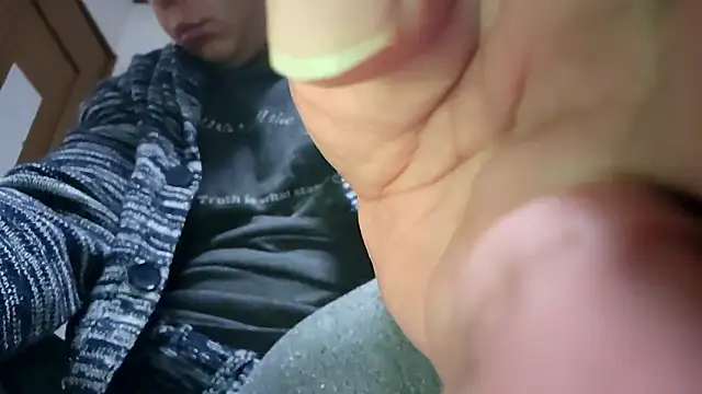 Snapshot of 07YUKIO chatting on 10/26/25, 12:22 07YUKIO online show from 10/26/25, 12:22