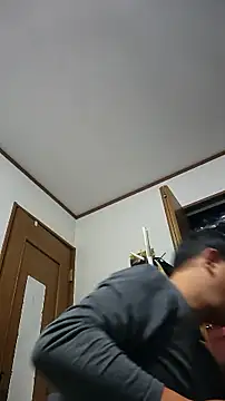 Snapshot of 07YUKIO chatting on 11/01/25, 09:22 07YUKIO online show from 11/01/25, 09:22