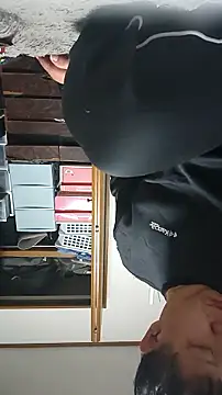 07YUKIO online show from 11/14/25, 09:08