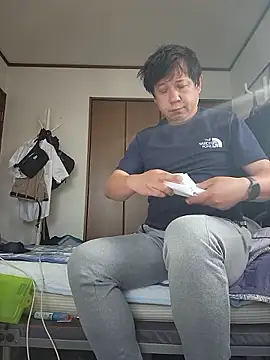 Snapshot of 07YUKIO chatting on 06/15/26, 10:01 07YUKIO online show from 06/15/26, 10:01