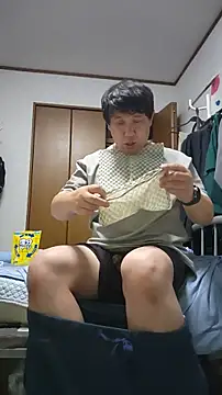 Snapshot of 07YUKIO chatting on 07/28/26, 02:35 07YUKIO online show from 07/28/26, 02:35