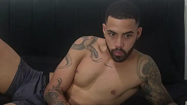 Hendry  online show from 02/08/25, 02:15